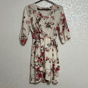 Dream of Me Floral‎ Mini Dress Faux Wrap Style 3/4 Sleeve Lightweight M